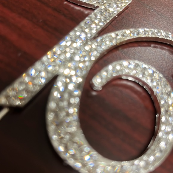 Rinestone cake topper - Picture 4 of 7